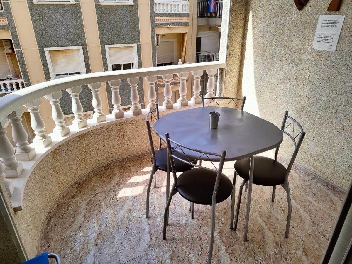 Apartamento Galeon XXI Torrevieja Dış mekan fotoğraf